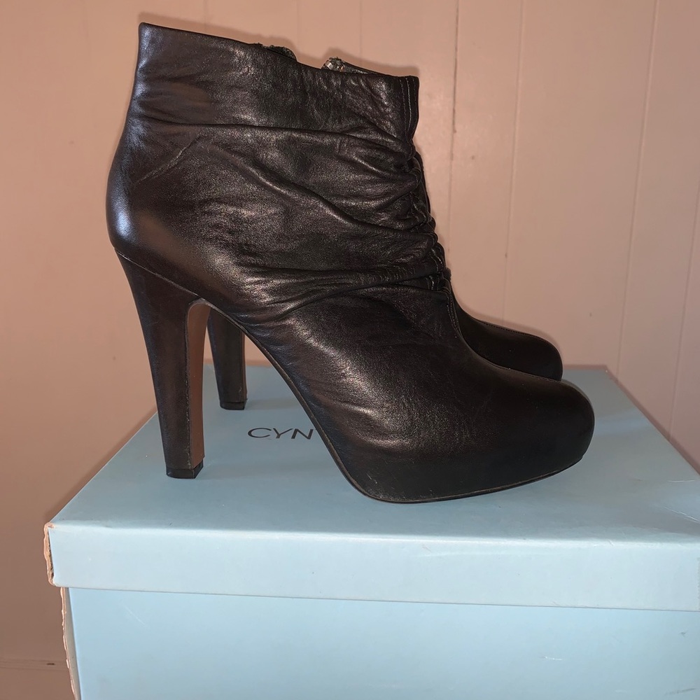 Booties!! - Picture 2 of 3